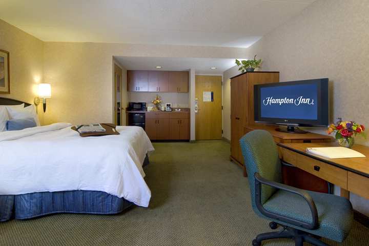 Larkspur Landing Hotel 3*