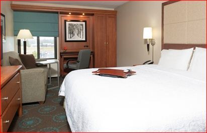 Larkspur Landing 3* Ann Arbor